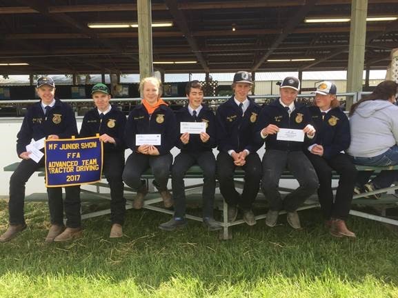 CPHS Students Compete in M-F Junior Livestock Show