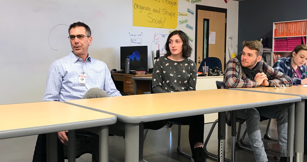 Media Communications class at CPHS welcomes Union Bulletin Publisher